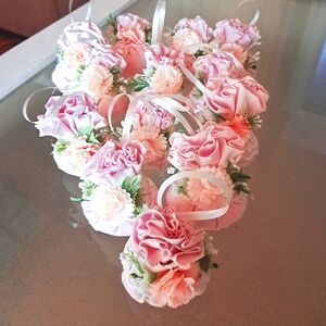 13 Shappy Chic handmade ornaments  3" x 3" and a free gift 🎁